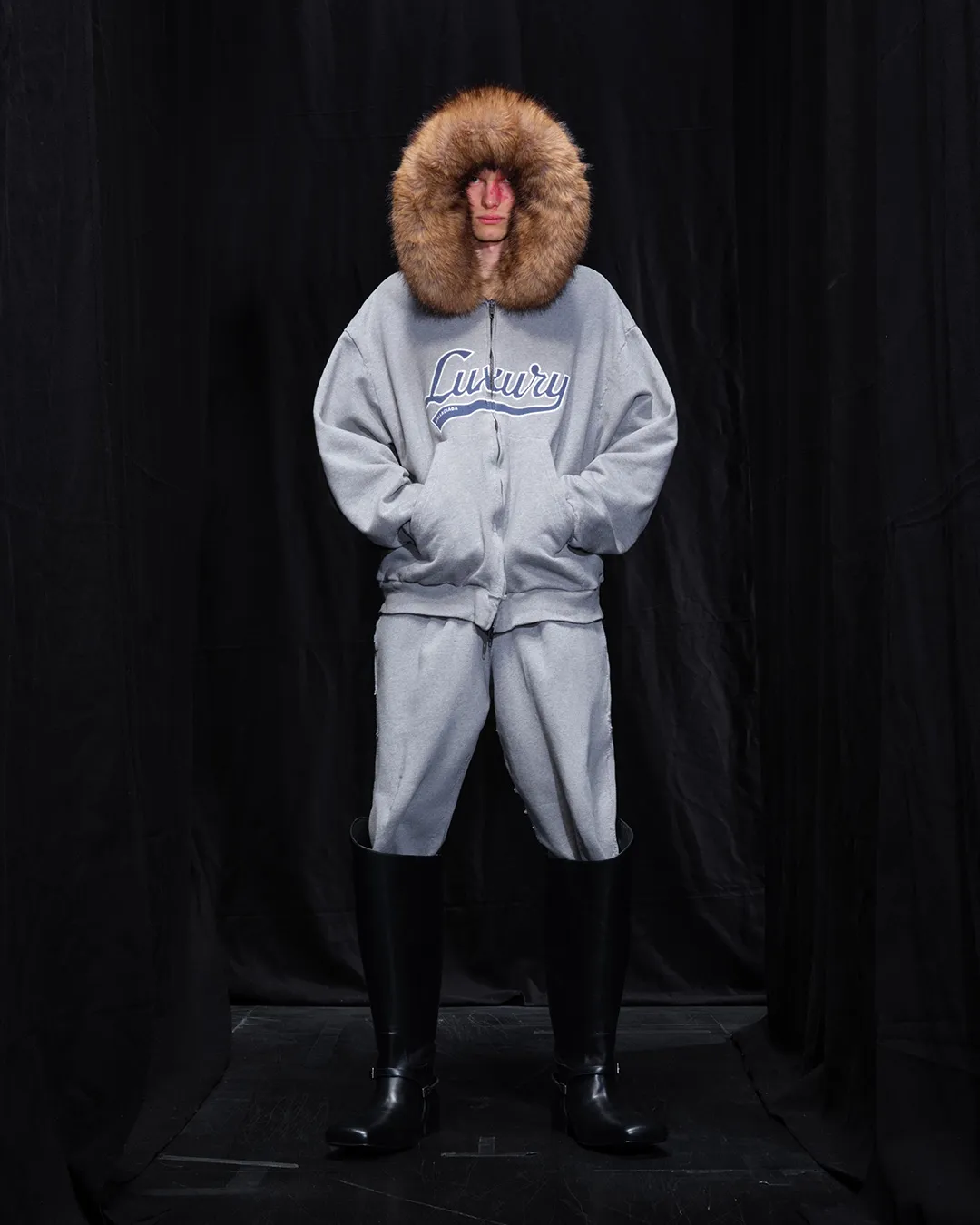 BALENCIAGA-WINTER-25-LOOK-40_JESSE.jpg