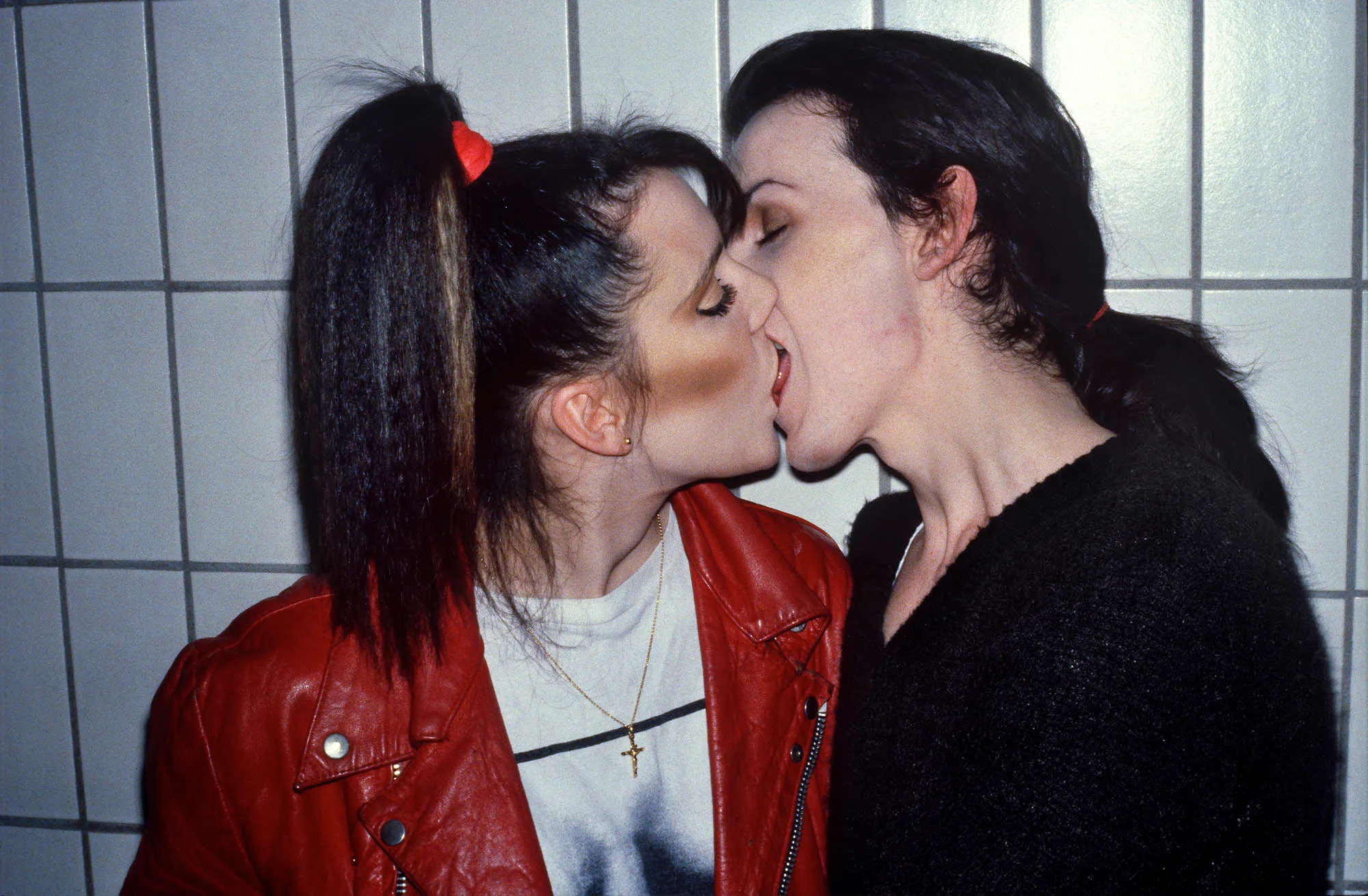 Julia-Bruce-OutsidePlanets1980 copy.jpg